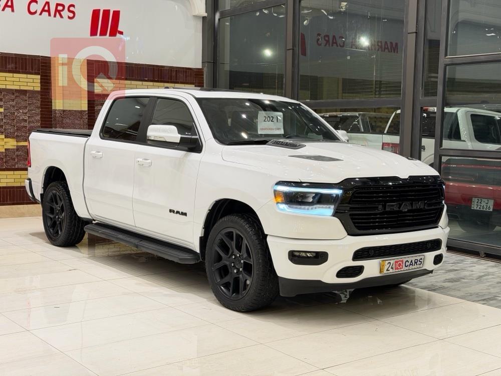 https://cdn.iqcars.ioa516280b-490d-4017-83a5-2f35e0588329_0.jpg